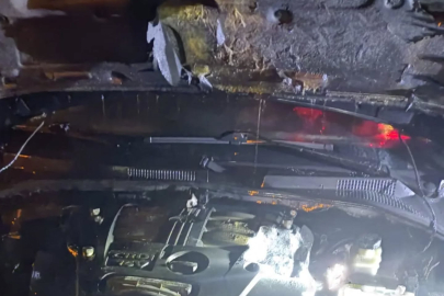 Çınarcık’ta korkutan araç yangını! Birden alev aldı