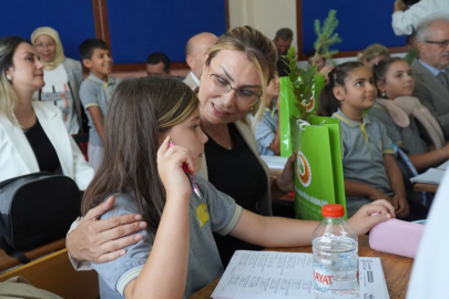 Altınova’da İlköğretim Haftası kutlandı