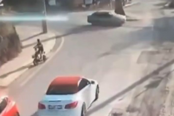 Yalova’da drift atan trafik magandasına 46 bin lira ceza