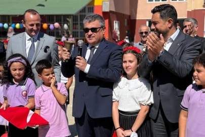 AK Parti Çiftlikköy İlçe Teşkilatı, İlköğretim Haftası kutlama programına katıldı