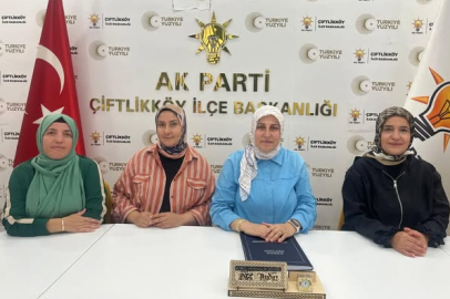 AK Parti Çiftlikköy Kadın Kolları'ndan haftalık olağan toplantı