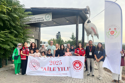 Altınova’da aileler doğa ile iç içe bir gün geçirdi