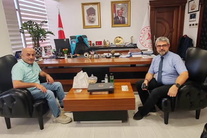 Zekeriya Yayla’dan İl Sağlık Müdürü Uzm. Dr. Halim Ömer Kaşıkcı’ya ziyaret