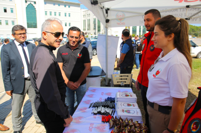 Bitirik, üniversiteli gençlerle buluştu