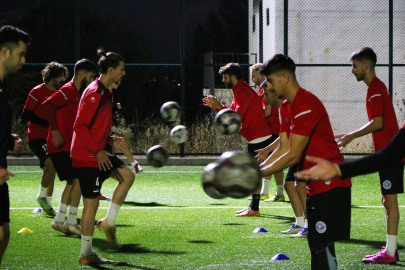 Çiftlikköy Belediyespor’da antrenmanlar başladı