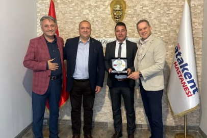 18. Altın Çınar Festivali’ne destek verenlere teşekkür plaketi