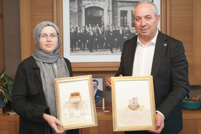 “Sanata ve sanatçılara her zaman destek veriyoruz”