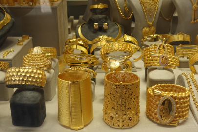 Altın fiyatlarında yeni rekor!