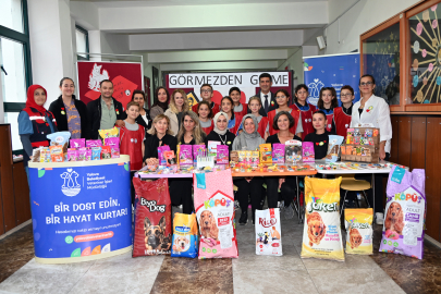Öğrencilerden sokaktaki canlara anlamlı destek