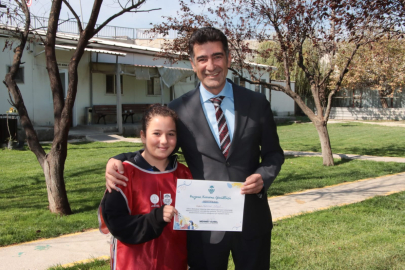 Öğrenciler sertifikalarını aldılar