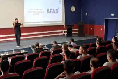 Yalova 18. Ana Üs Komutanlığı personeline Afet Farkındalık eğitimi verildi