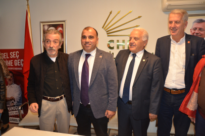 Memleket Partisi yönetimi baba ocağına döndü! Fatih Elönü CHP’ye katıldı