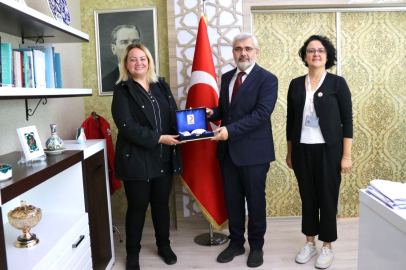 Yilmaz’a teşekkür zi̇yareti