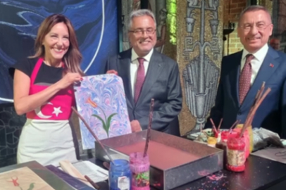 Yalovalı Sanatçı Suna Koçal ülkemizi Stockholm’de temsil etti