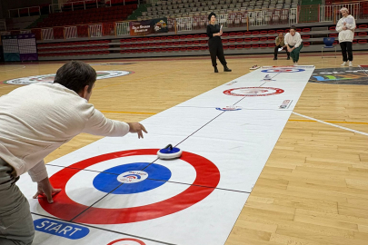 Yalova’da ilk Floor Curling Aday Hakemlik Kursu tamamlandı