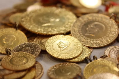 Çeyrek altın 10 bin lirayı gördü