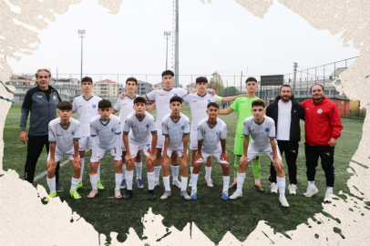 Çiftlikköy U16 gol oldu yağdı