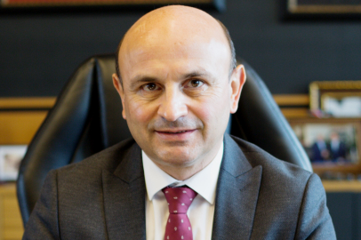 “Gazeteci toplumu aydınlatıcısıdır”