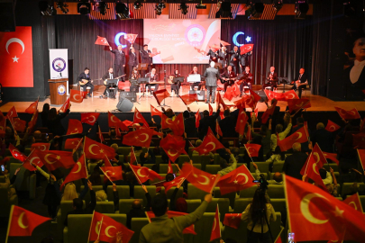 Polis Korosu'ndan muhteşem gece