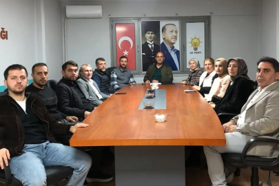 AK Parti Altınova Haftalık Yönetim Kurulu Toplantısı gerçekleştirildi