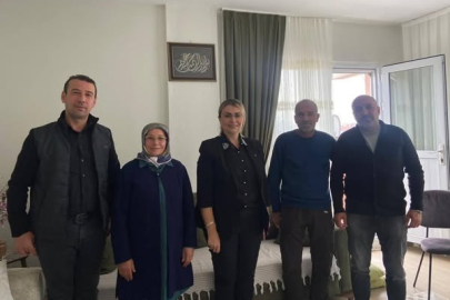AK Parti Altınova Teşkilatı’ndan vefa ziyaretleri