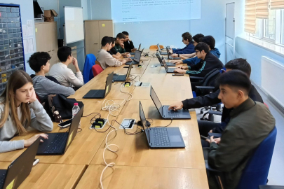 Deneyap Atölyeleri gençlerin gözdesi