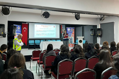 Öğrencilere “Bağımlılıkla Mücadele” ve “UYUMA Uygulaması anlatıldı