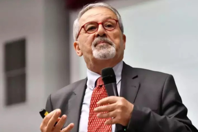 Naci Görür’den hasarlı ev uyarısı