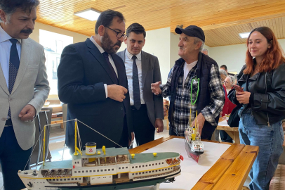 Gemi Maketleri Sergisi Esadiye’de açıldı