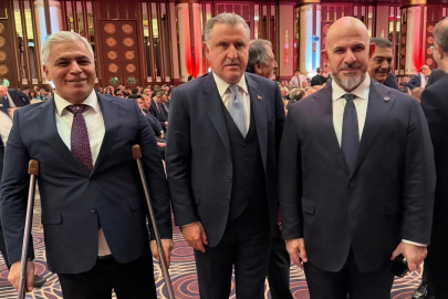 Koray Girgin Külliye’de Cumhuriyet Resepsiyonu’na katıldı