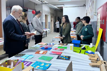 Öğrenciler çalışmalarını sergiledi