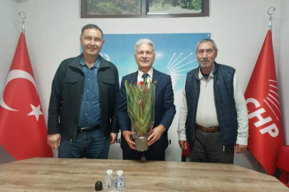 CHP Altınova İlçe Başkanlığı'na anlamlı ziyaret