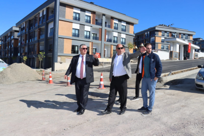 Gürel, Mustafakemalpaşa Mahallesi’nde çalışmaları inceledi