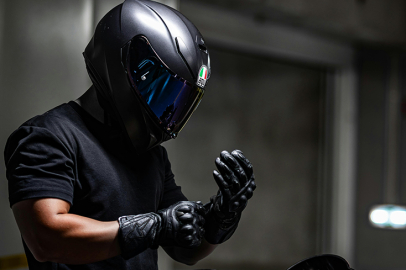 Resmi Gazete’de yayımlandı: Artık eldiven ve gözlük takmak zorunlu!