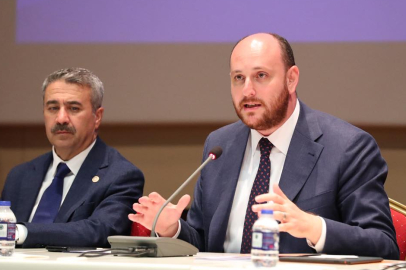 Ahmet Büyükgümüş’ten Özgür Özel’e: Siyaset kinle değil, nezaketle yapılır