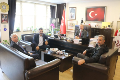 Ağrılılar Başkan Kurt ile görüştü