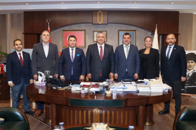 Gürel TÜRSAB yetkilileri ile görüştü