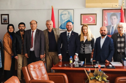 YESO Başkan Adayı Oktay İlhan DP Yalova ile bir araya geldi