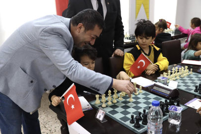 4. Atatürk Satranç Kupası’nda ilk hamleler yapıldı