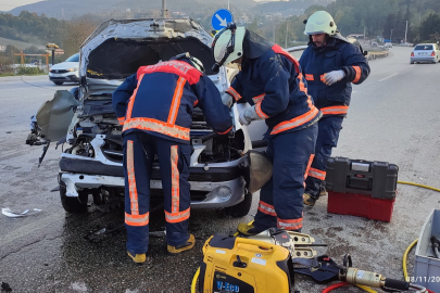 Yalova’da zincirleme kaza! Anne ile kızı ölümden döndü
