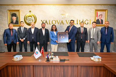 Türk Büro-Sen’den ilk ziyaret Vali Kaya’ya