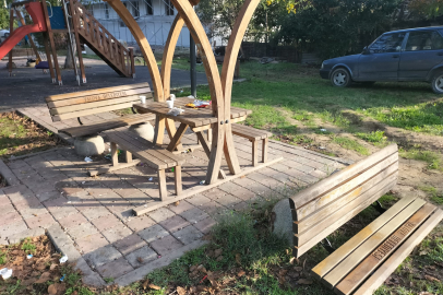 Vandallar iş başında