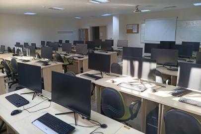 Çınarcık MYO’nun laboratuvarı 3 milyon liraya yenilendi