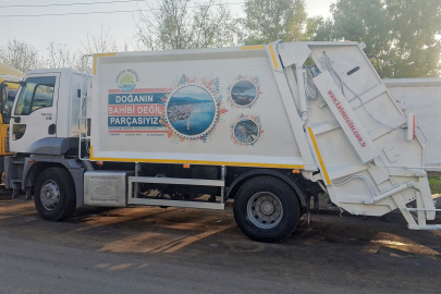 Çöp kamyonu yenilenmiş haliyle hizmete başladı