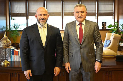 Girgin, Bakan Bak ile görüştü