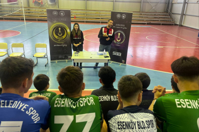 Jandarmadan sporculara siber güvenlik eğitimi