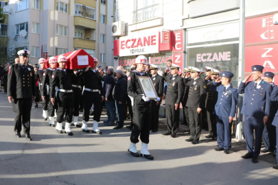 Astsubay İzzet Moran askeri törenle uğurlandı
