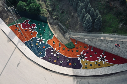 Hersek rengârenk görünüme kavuştu