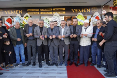 Armutlu’da Artuklu Yemen Kurukahve & Kuruyemiş açıldı