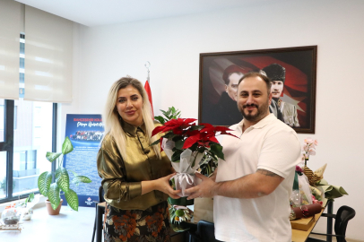 Çiftlikköy’de 24 Kasım Öğretmenler Günü coşkusu